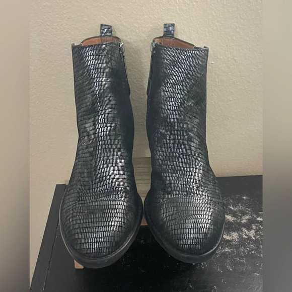 Donald Pliner Metallic Lizard Print Leather Boot Size 7 Goth Unique Rock - Picture 5 of 11